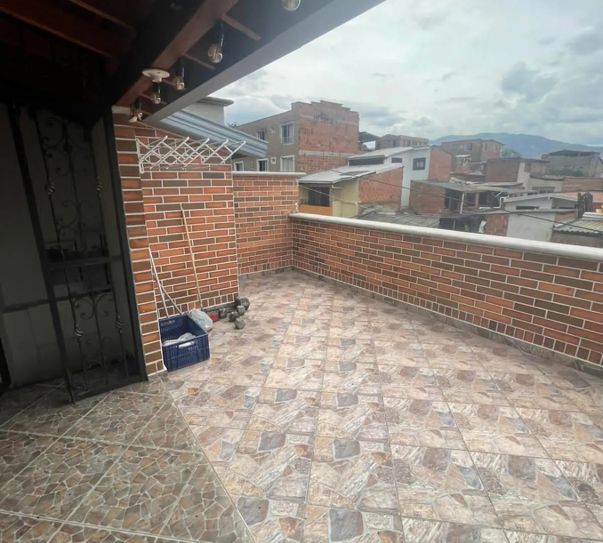Hermosa Terraza Con Vista Al Aeropuerto 메딜린 콜롬비아
